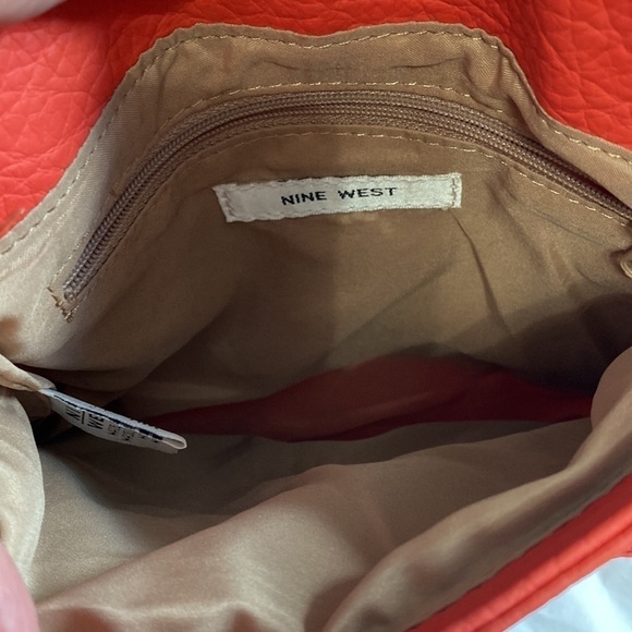 Nine West coral over the shoulder purse that can be turned into a wristlet. - Picture 4 of 10